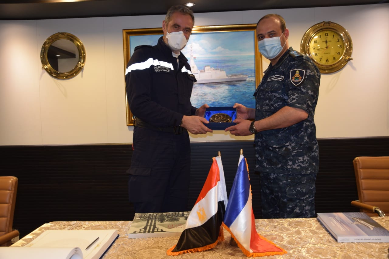 القوات البحرية والجوية المصرية والفرنسية تنفذان عدد من الأنشطة التدريبية المشتركة بمصر