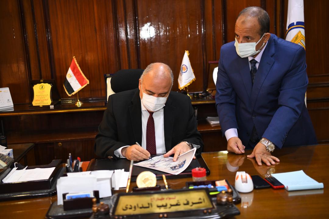 محافظ قنا يعتمد نتيجة الشهادة الاعدادية بنسبة نجاح بلغت 83.57 %

