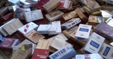 حجز صاحب مخزن ضبط بحوزته 1380 علبة سجائر مجهولة المصدر فى الخليفة 
