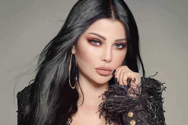 هيفاء وهبى فى مصر أول يوليو للمشاركة فى حفل غنائى بالساحل الشمالى
