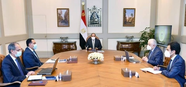 الرئيس يوجه بتيسير اجراءات امتحانات الثانوية العامة بنظامها الجديد ورقي وإليكتروني