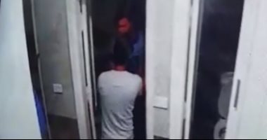النيابة تبدأ التحقيق مع السائق المتهم بالتعدى على معاق بشبين الكوم 
