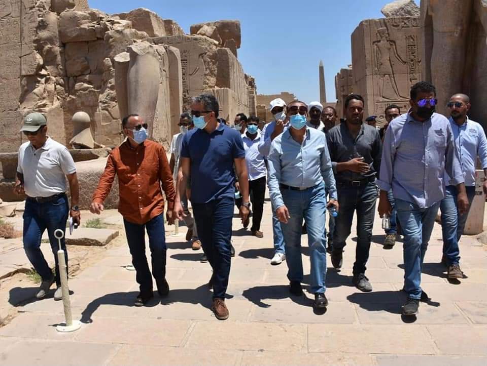 وزير السياحة يلزم قطاع الاثار بالأقصر بلوحات ارشاديه بكل لغات العالم عن كل المواقع الاثرية بالمدينة