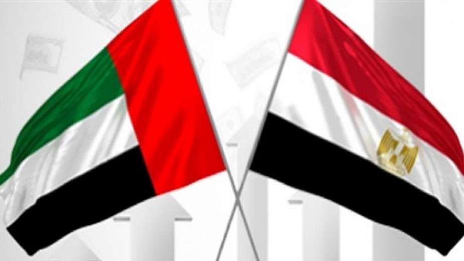 الرئيس يستقبل وفداً إماراتياً رفيع المستوى برئاسة طحنون في مقر الرئاسة بالعلمين