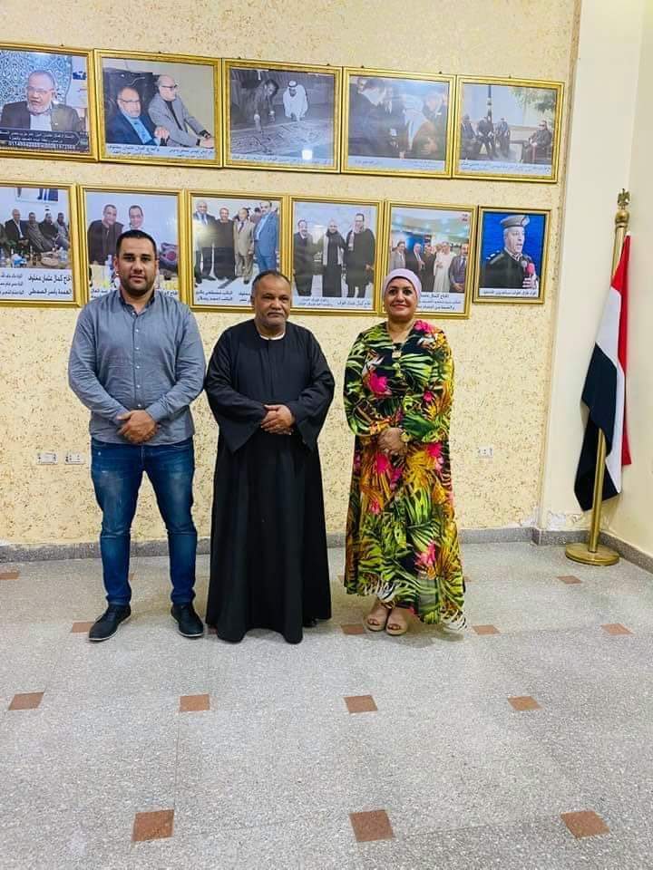 رابطة ابناء الصعيد ونقابة الفلاحين والقبائل العربية يكرمون نواب قنا


 
