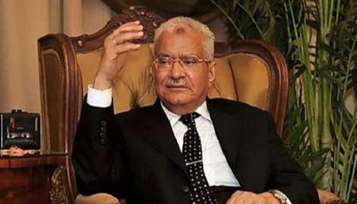 الرئيس السيسي يوفد مندوبًا للتعزية في وفاة محمود العربي
