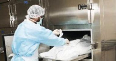 الطب الشرعى يتسلم جثة طفل قتل على يد شقيقه بسبب خلاف أثناء اللهو بالهرم 
