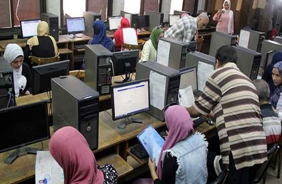 الأماكن الشاغرة لطلاب المرحلة الثالثة لتنسيق الشعبة الأدبية