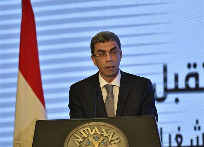 الرئيس السيسي يوفد مندوبا لتقديم واجب العزاء في الكاتب الصحفي ياسر رزق