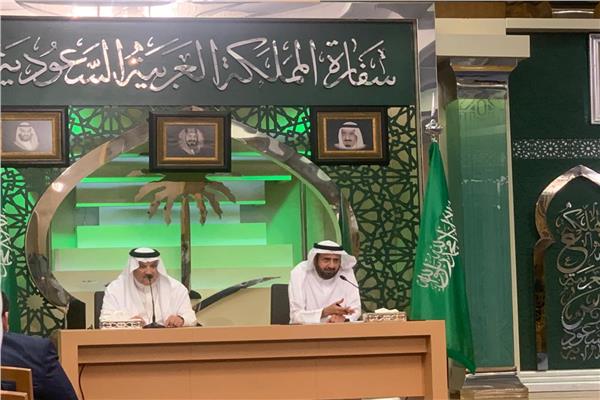 وزير الحج والعمرة: إلغاء القيود كافة لتسهيل قدوم المعتمرين من مصر