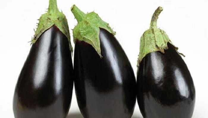 دراسة تؤكد على أهميته للأغصاب، تعرف على فوائد قشر الباذنجان قبل أن ترميه