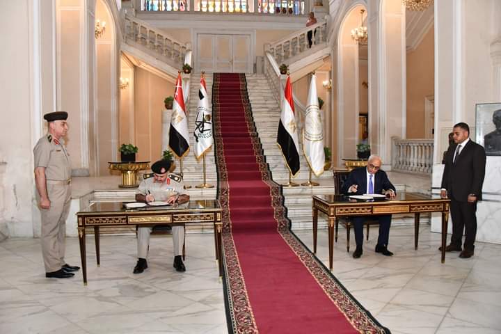 قوات الدفاع الشعبى والعسكرى توقع بروتوكولى تعاون مع التربية والتعليم والهجرة لتنمية روح الولاء