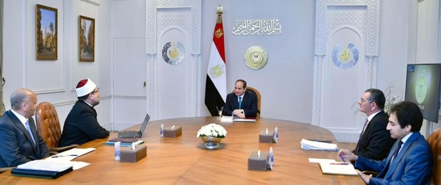 السيسي يوجه بتضافر جهود أجهزة الدولة المعنية لسرعة تنفيذ جميع الأحكام الصادرة لصالح هيئة الأوقاف