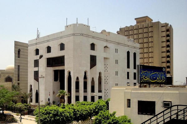 دار الإفتاء ترد على فتوى مخيون 