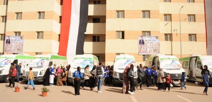 المنطقة الشمالية العسكرية تنظم عدد من القوافل الطبية بأحياء بشاير الخير