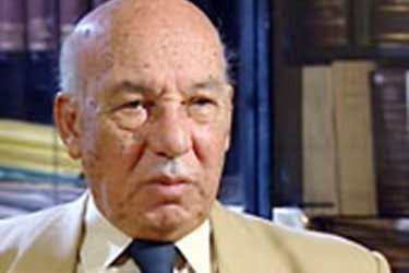 ناجي الشهابي ناعيا محفوظ عزام: قضى عمره كل في العمل الوطني