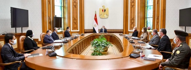  السيسي يتابع خطة الحكومة لبرنامج الطروحات للشركات المملوكة للدولة