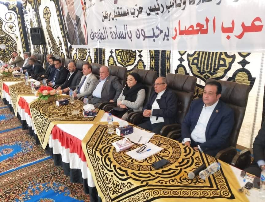 النائب علاء عابد ينهي خصومة ثأرية بين عائلتين بالصف

