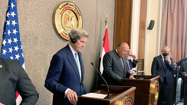 وزير الخارجية: مصر تملك إمكانيات واعدة بما يُمكنها من التحول إلى مركز للطاقة
