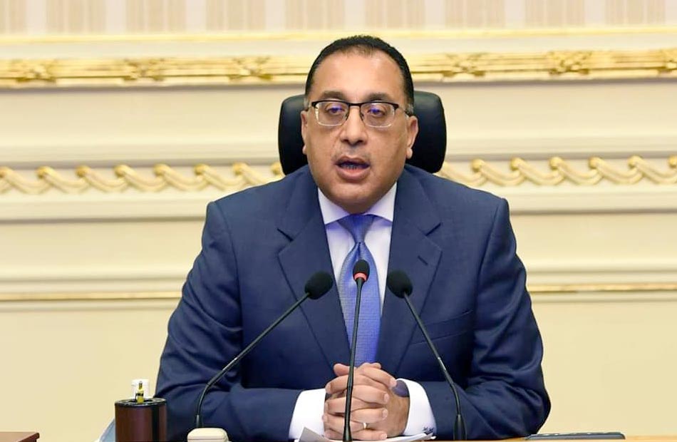 من 50 قرشا إلى جنيه.. رئيس الوزراء يحدد سعر بيع رغيف الخبز 