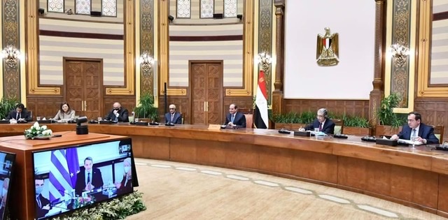 الرئيس السيسي و رئيس وزراء اليونان يبحثان عبر الفيديو كونفرانس تعزيز العلاقات في مجال قطاع الطاقة