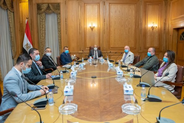 وزير الدولة للإنتاج الحربى يبحث مع شركة أسترالية سبل تعزيز التعاون في مجال معالجة المخلفات الصلبة