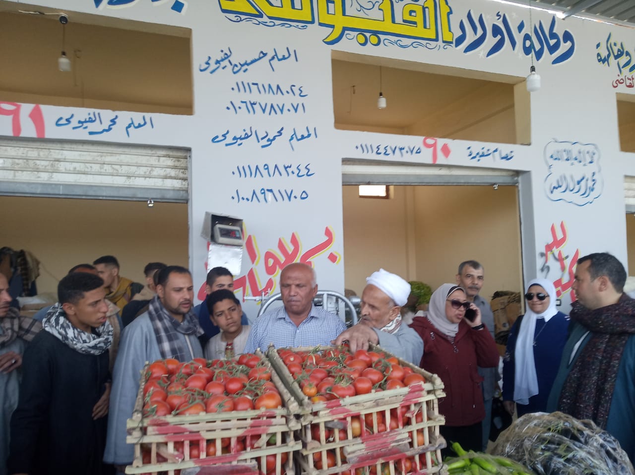محافظة الجيزة: سوق حضاري باطفيح للباعة الجائلين علي مساحة ٩ الاف م٢ بسعه ٩٦ محل
