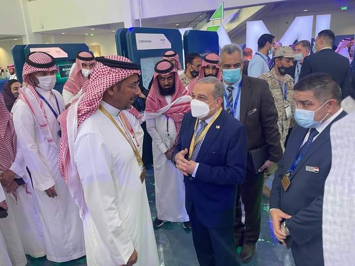 وزير الدولة للإنتاج الحربي يبحث مع وزير الصناعة السعودي سبل تعزيز التعاون في مجال الصناعات الدفاعية