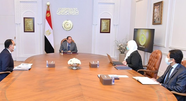 السيسي يوجه بحصر أعداد الغارمين والغارمات للإفراج عن دفعة منهم بحلول عيد الفطر