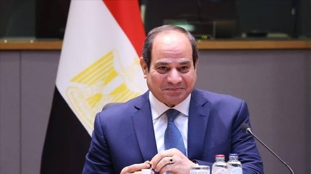 الرئيس السيسي: أنا مسؤول أمام الله عن كل بيت وربنا يعيني على كده