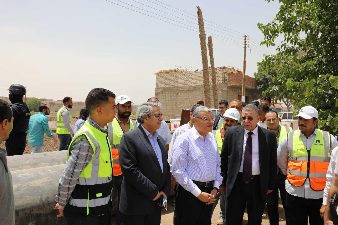 محافظ المنيا يتابع أعمال إنشاء محطة المعالجة الرئيسية بقرية بنى حسن الشروق، بتكلفة تقديرية 240 مليون جنيه 

