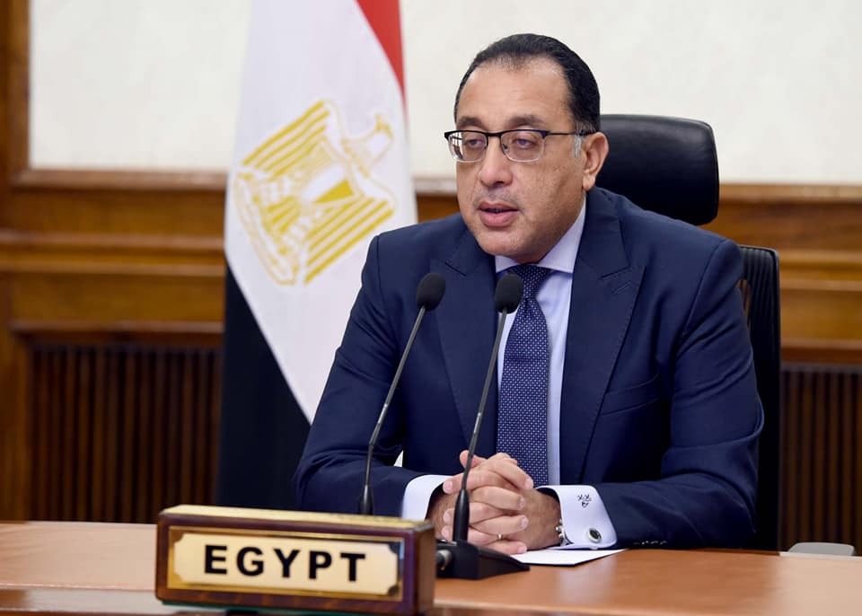 مجلس الوزراء يوافق على قرار بإطلاق مدد الإعارات والاجازات الخاصة بدون أجر للعمل بالخارج