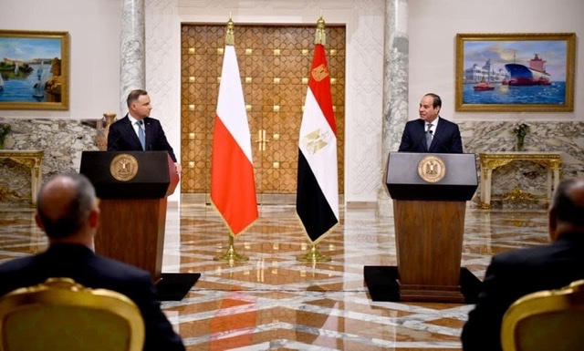 نص كلمة السيسي  فى المؤتمر الصحفي المشترك مع نظيره البولندي
