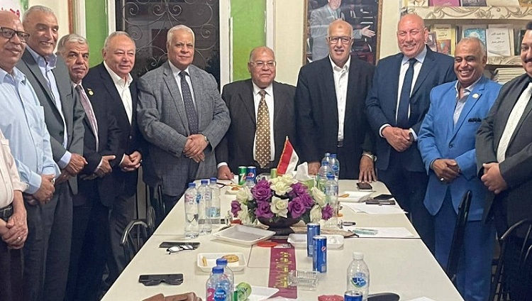 الائتلاف الوطني للأحزاب يطالب بالرئاسة مظلة للحوار الوطني ويقترح 3 محاور له 