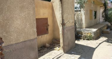 سرقة الابواب الحديدية من مقابر البدرشين.. والأهالي يناشدون الامن بالتدخل: انتهاك لحرمة الميت