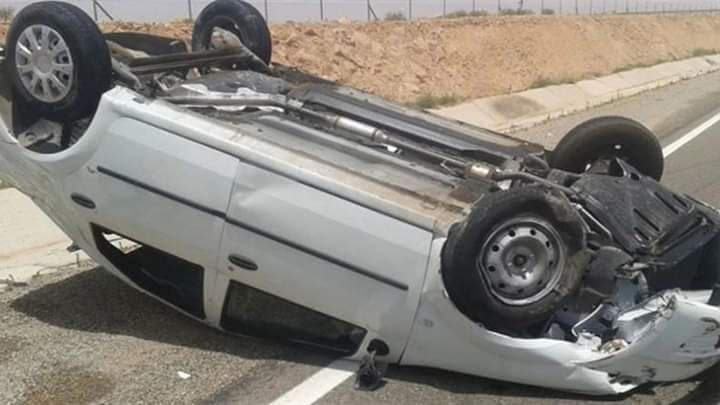 إصابة 14 شخصا في انقلاب سيارة ميكروباص بالمنيا 


