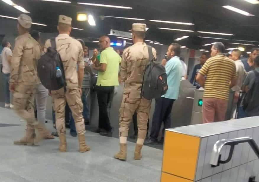 عاجل.. عطل فني يتسبب في وقف الخط الاول لمترو الانفاق