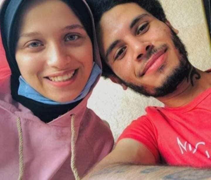 جريمة بشعة جديدة تكرر حادثة نيرة أشرف: طالب يقتل فتاة طعنا بسكين أمام المارة بالزقازيق 