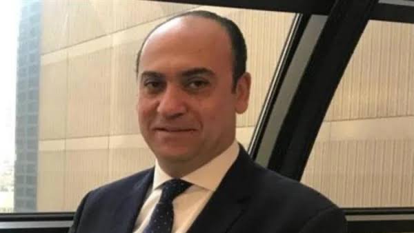 قرار جمهوري بتكليف عمرو عـادل بأعمال رئيس هيئة الرقابة الإدارية .. تعرف عليه
