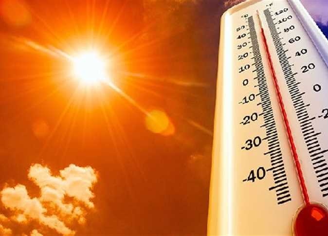 الطقس حار رطب نهارا معتدل ليلا، تعرف على درجات حرارة اليوم 
