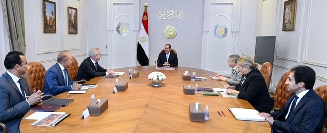 الرئيس يوجه ببدء التعاون مع مجموعة ميرسك العالمية لإنشاء شبكة وطنية متكاملة في مصر 