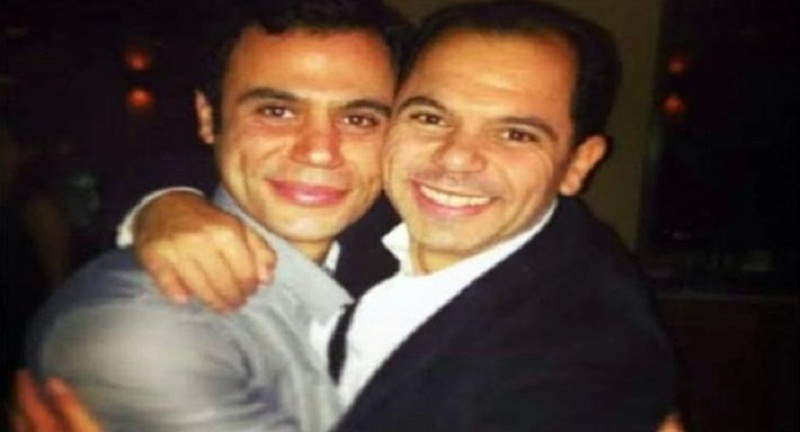 محمد إمام يحتفل بعودة شقيقه رامي إمام للسينما بعد غياب 14 عاما
