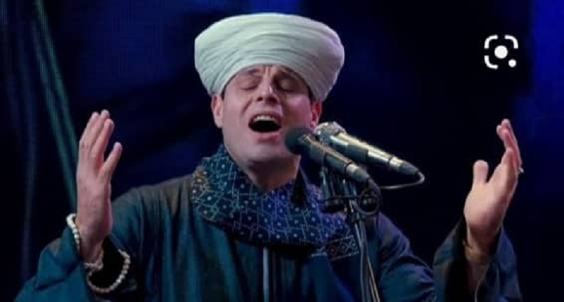 محمود التهامي نقيب المنشدين يعلن رفض الجهات المعنية إقامة حفل المولد النبوي بساحة الحسين 