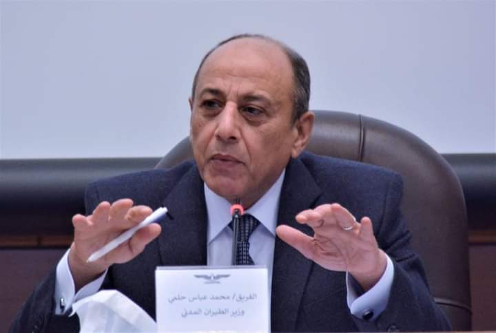 الفريق محمد عباس: تخفيضات تصل إلى 50% لشركات الطيران بالمطارات السياحية 

