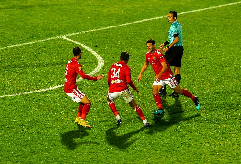 الملامح النهائية لتشكيل الاهلى في قمة الليلة 

