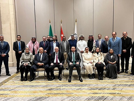 اللجنة العربية للإعلام الإلكتروني تستعرض تأثير الألعاب التي تدعو للعنف على الأمن المجتمعي