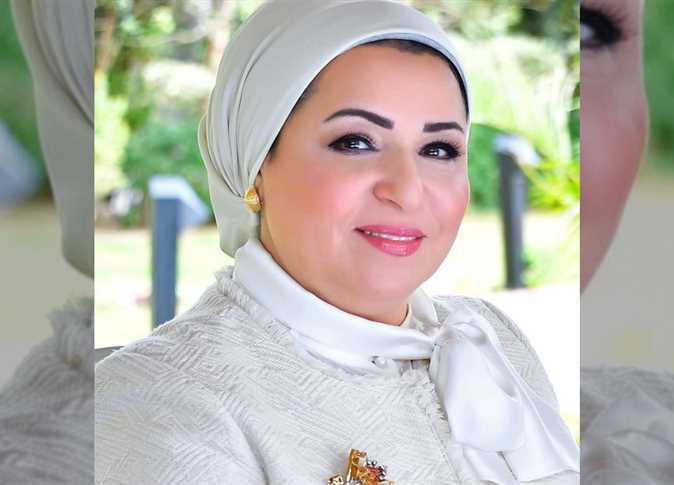 انتصار السيسى تهنئ المصريين بعيد الميلاد المجيد: دائمًا معًا على أرضية المحبة