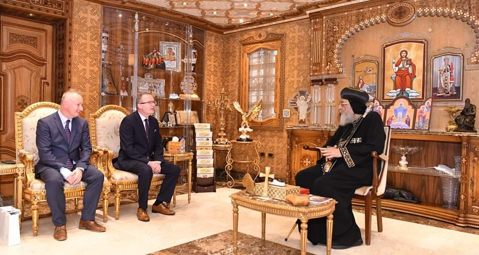البابا تواضروس يستقبل السفير التشيكي في المقر البابوي