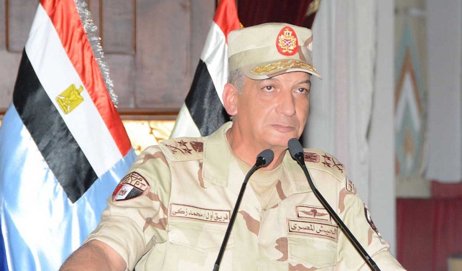 وزير الدفاع يشهد تنفيذ المرحلة الرئيسية لمشروع تكتيكى بالذخيرة الحية في المنطقة المركزية
