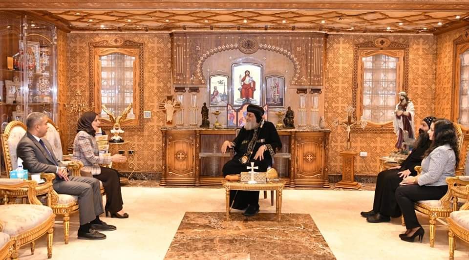 البابا تواضروس يستقبل سفيرة البحرين